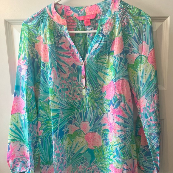 Lilly Pulitzer Tops - Lilly Pulitzer 100% Silk Blouse Size XXS